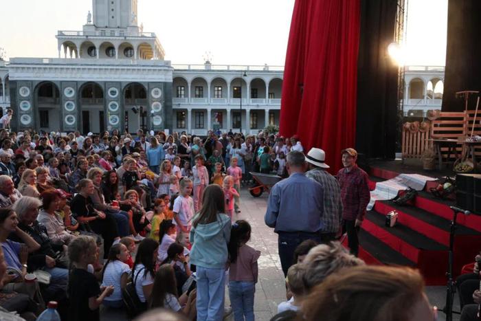 Северный речной вокзал превратится в открытую сцену для театрального фестиваля