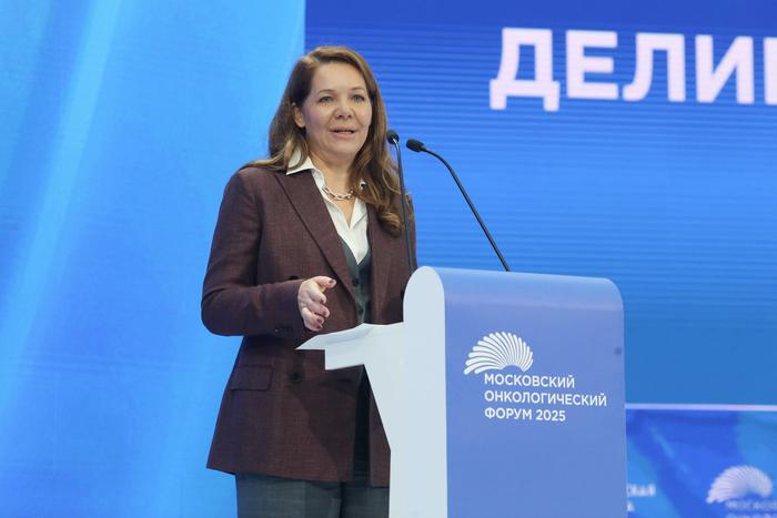 Анастасия Ракова открыла крупнейший онкологический форум в Москве