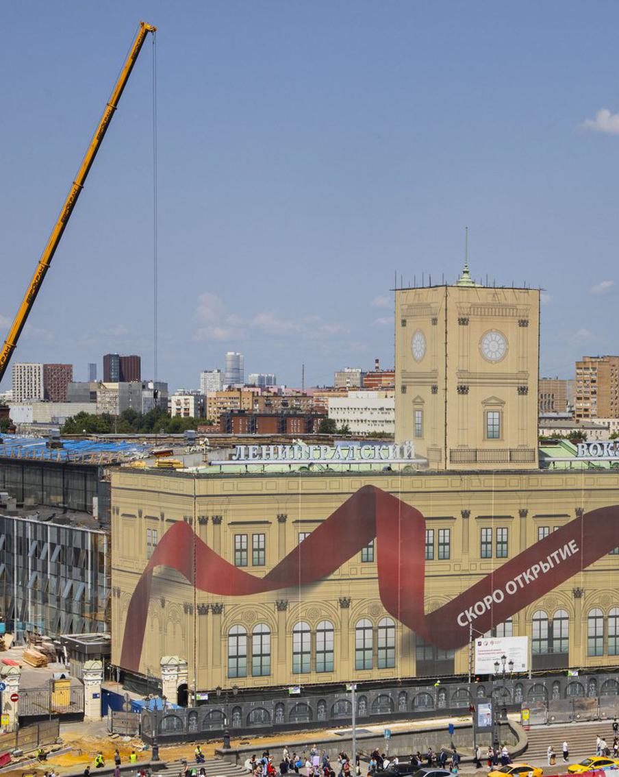 На Ленинградском вокзале стартовал ключевой этап капитального ремонта — обновление кровли