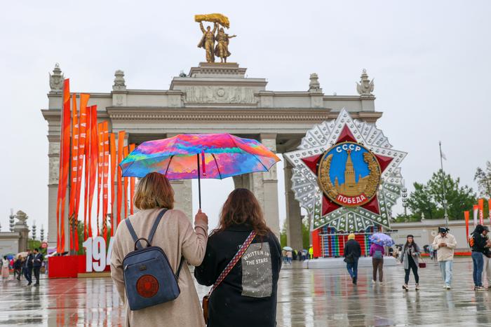 Москвичей предупредили о резком ухудшении погоды в столице и неделе регулярных ливней