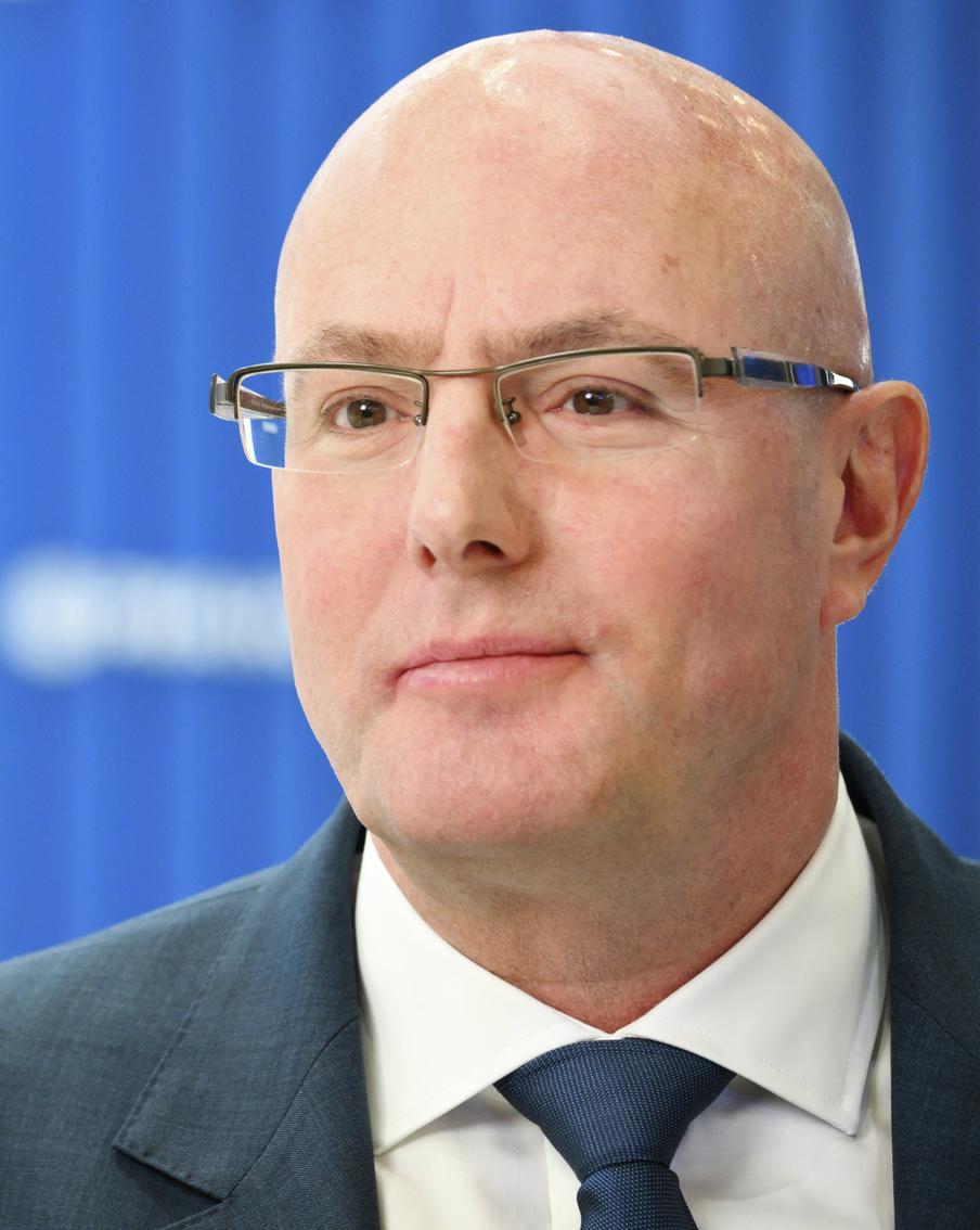 Правительство России работает над постепенным избавлением школьных учителей от лишней бюрократии