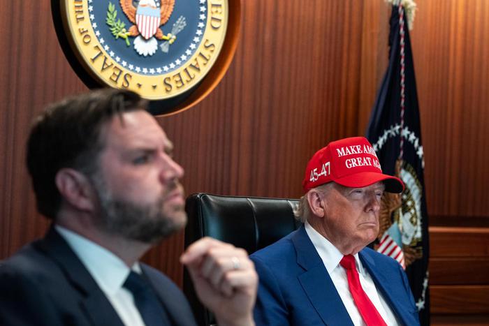 Что значат удары США по ядерным объектам Ирана и как отреагировала Россия и другие страны на атаку Трампа