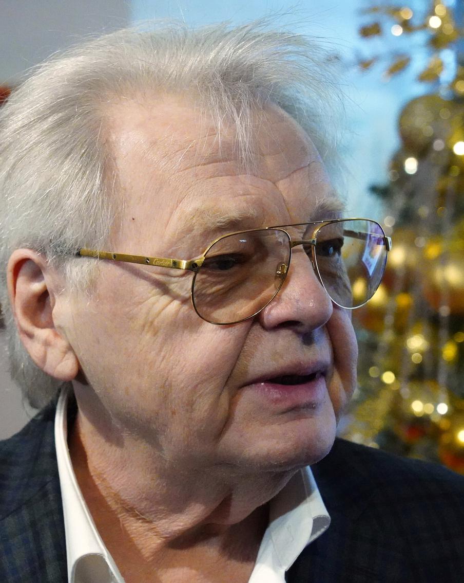 Певец Юрий Антонов опроверг слухи о своей госпитализации