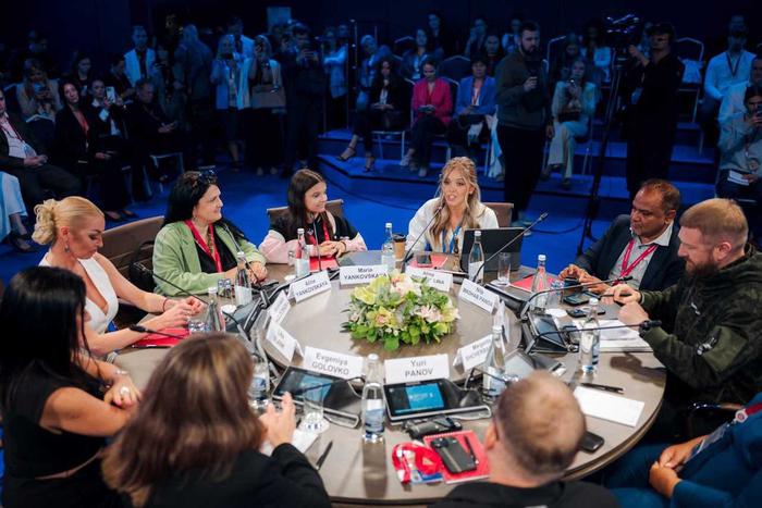 Волочкова и Янковская обсудили, как хайп влияет на продвижение в СМИ