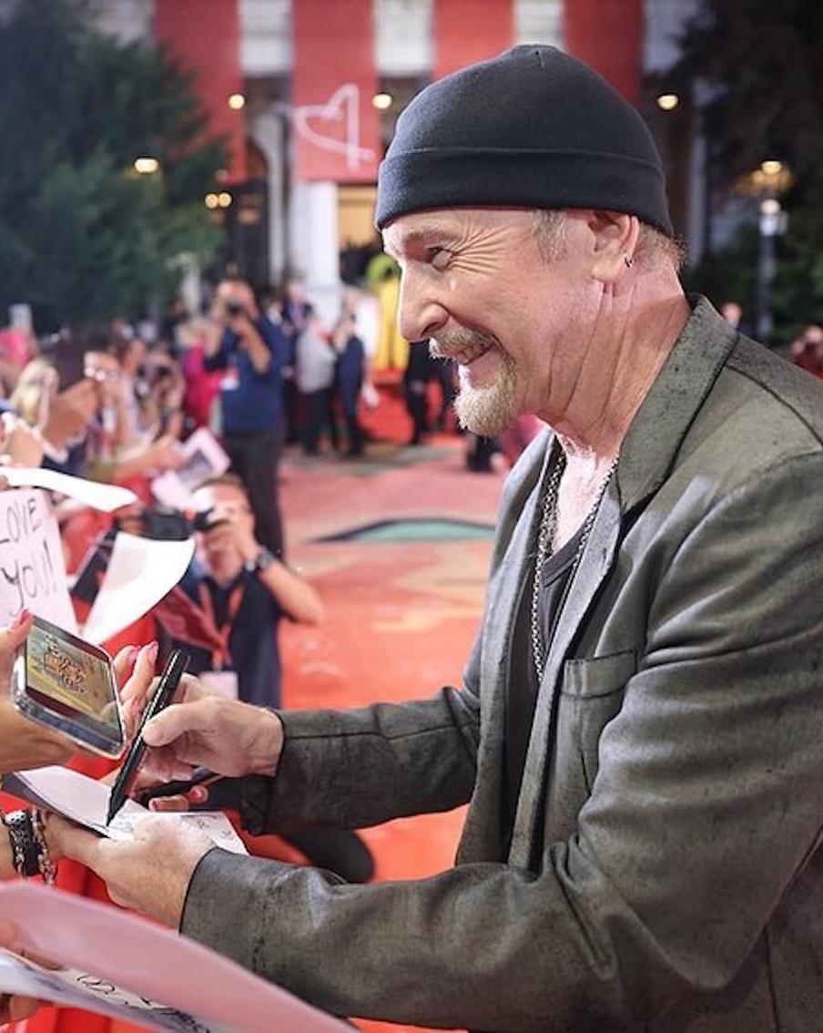 Гитарист U2 Эдж получил гражданство Ирландии после 62 лет жизни в стране