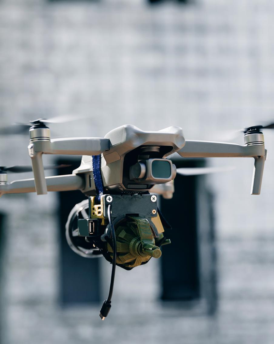 Российские военные рассказали о жестокости солдат ВСУ при отходе с позиций в населённом пункте Ялта