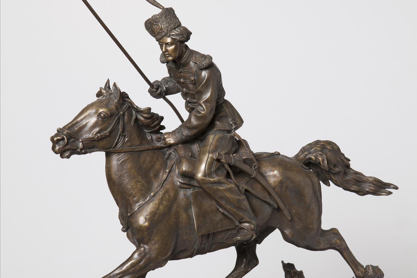 Либо грудь в крестах, либо голова в кустах: в Москве открылся Музей российского казачества