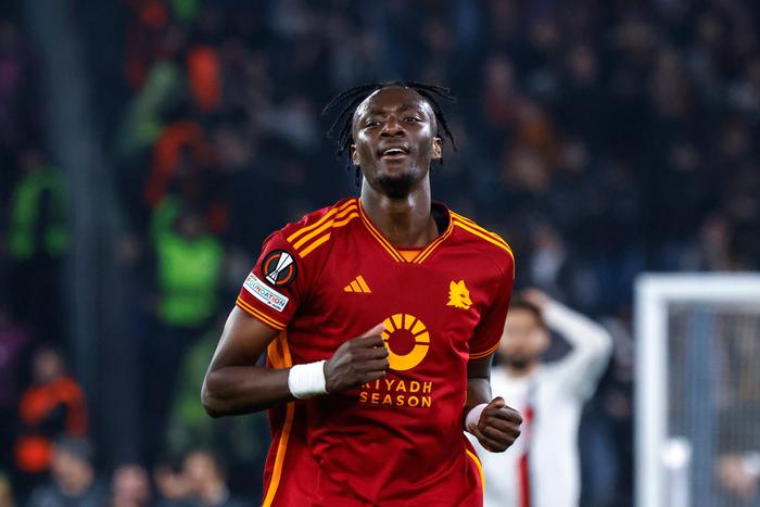 Бывший игрок "Челси" Тэмми Абрахам отказался от перевода в российский футбольный клуб "Зенит"