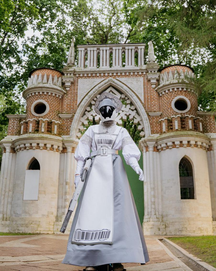 "Царицыно" будущего: как выглядит финал сериала "Кибердеревня"