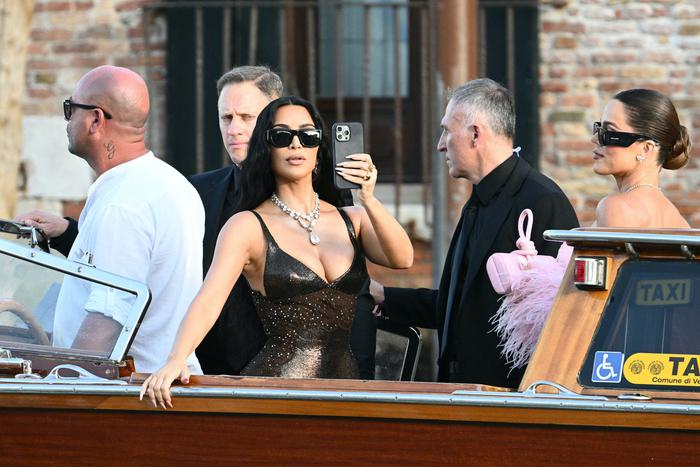 Венецианский уик-энд: лучшие образы на свадьбе Джеффа Безоса и Лорен Санчес