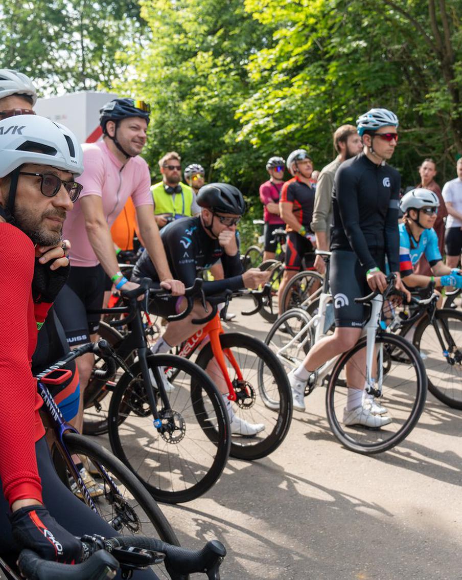 В Москве состоялась первая гонка Кубок "Крылатские холмы"