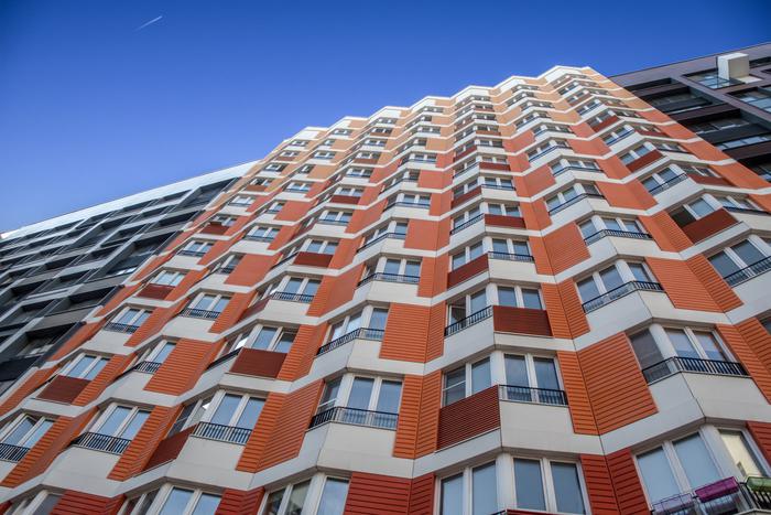 Российские новостройки дорожают, но медленно: сколько сейчас стоит квадратный метр жилья по стране