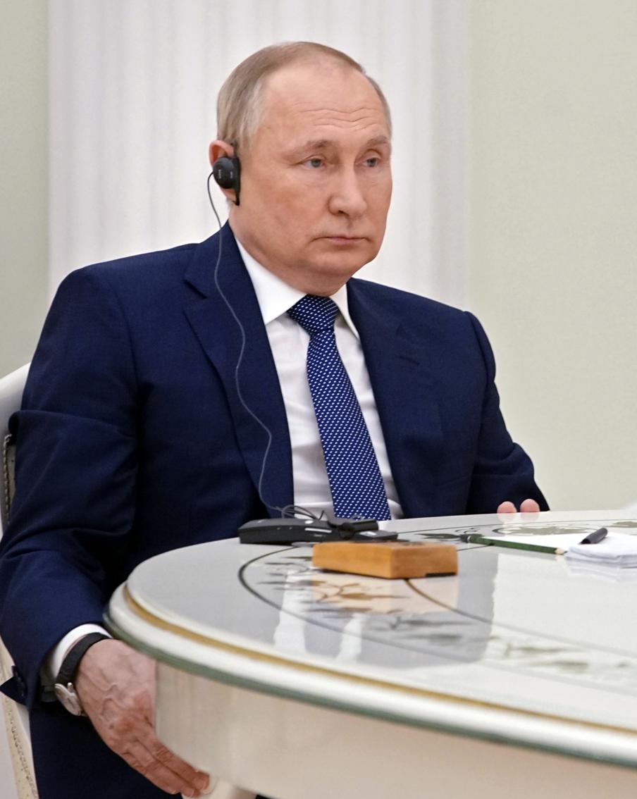 Атака дронов на Ижевск, разговор Путина и Макрона: хроника очередных событий украинского кризиса