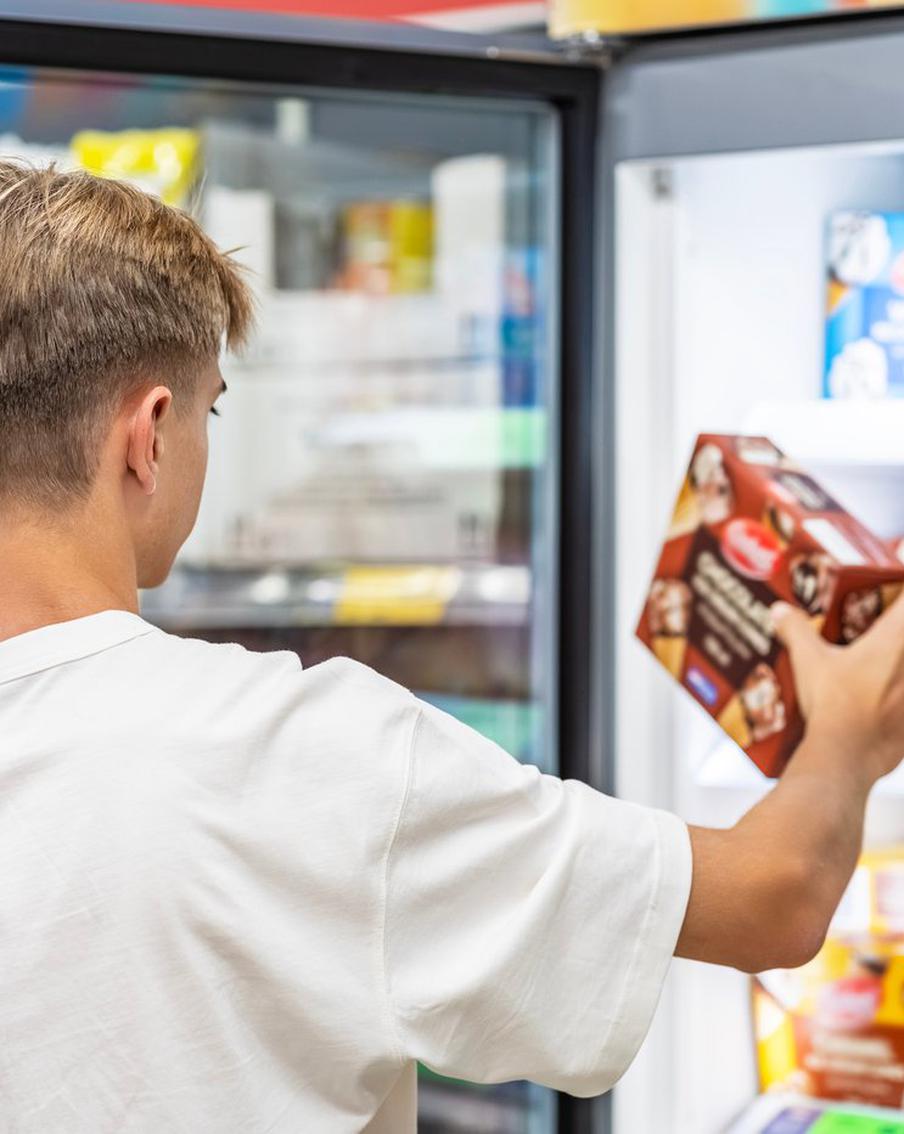 Что грозит тиктокерам, портящим продукты в магазинах Москвы