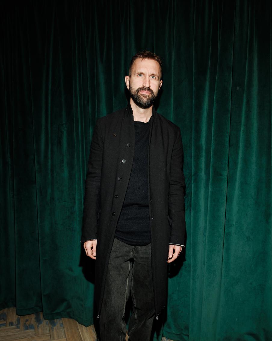 Иван Добронравов.