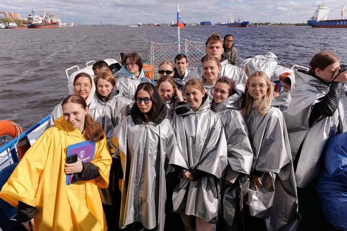 Форум "Земляне": где в России развивают Арктику и рождаются Ломоносовы