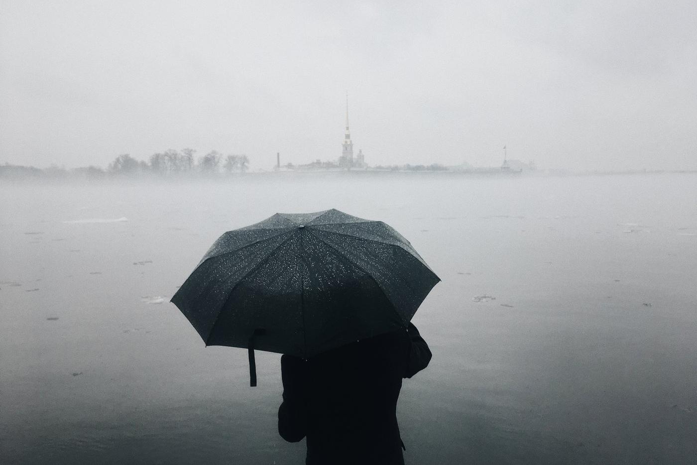В Санкт-Петербурге продолжается погодный апокалипсис
