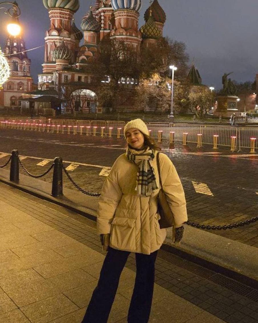 Марии только предстоит познакомиться с Моской поближе. С начала учёбного года в МГИМО.
