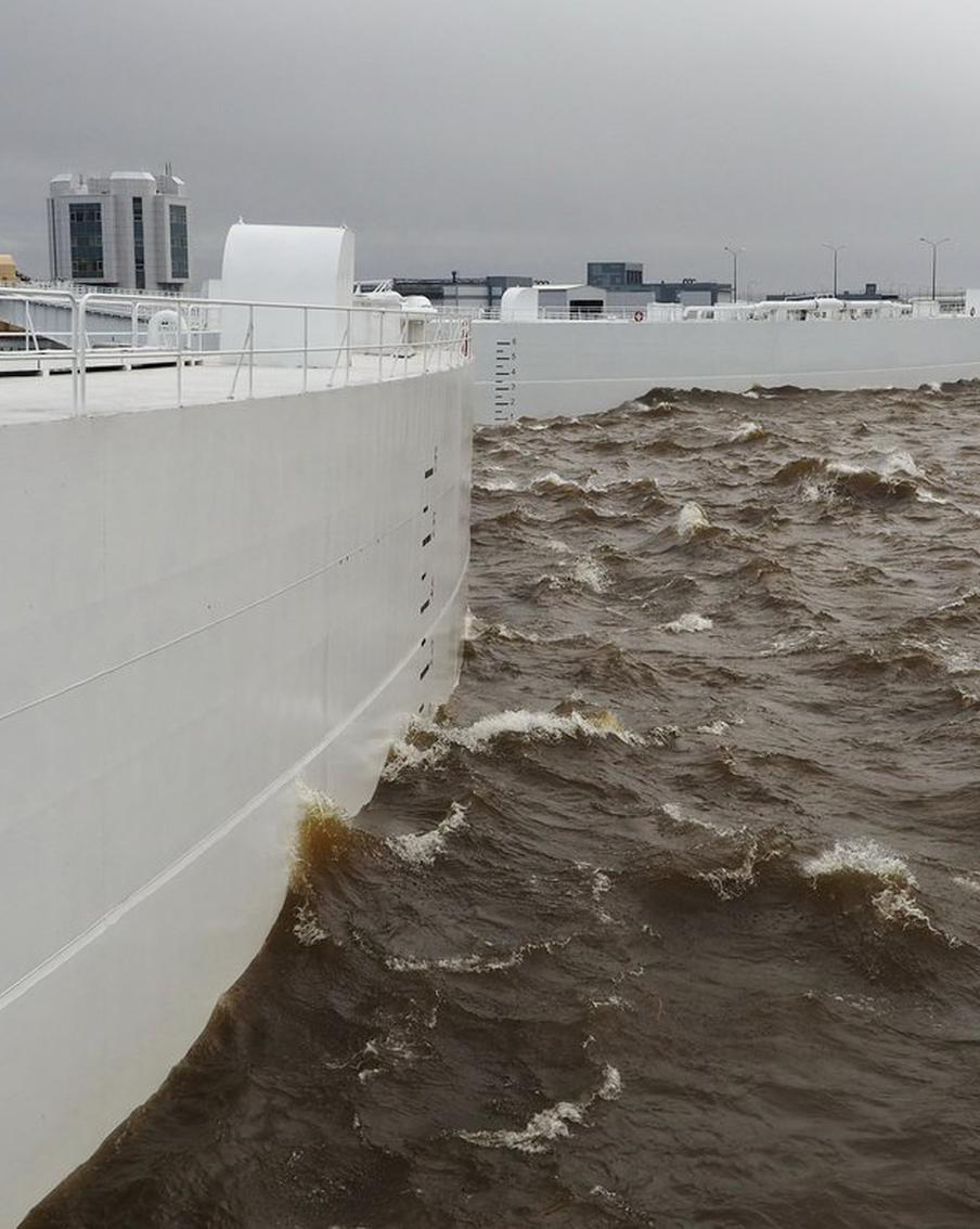 Петербуржцы поделились впечатлениями от грандиозного шторма – такого не было 160 лет