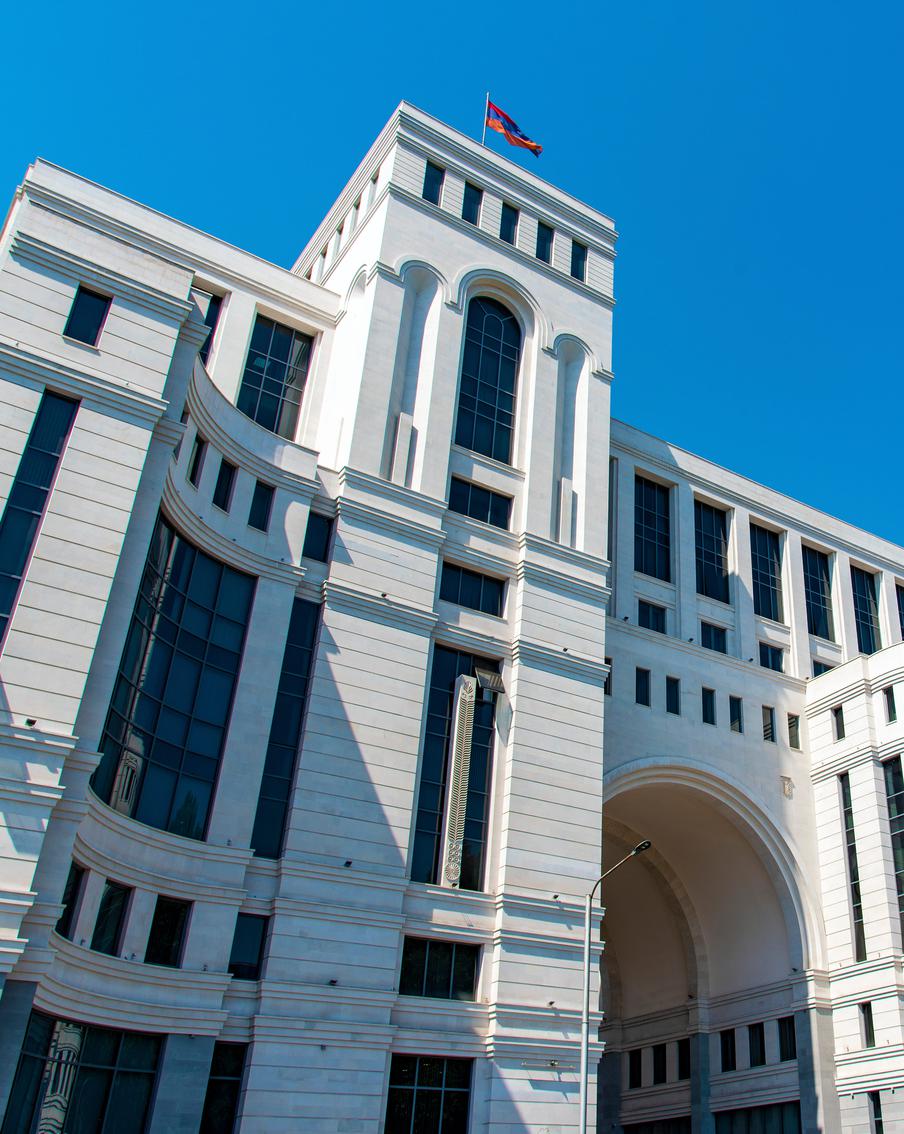 МИД Армении опроверг заявления украинской разведки об усилении военного присутствия России в стране