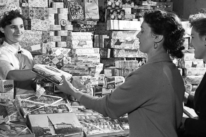 Екатерина II любила сухое варенье, а Пушкин облизывался на вишню в патоке