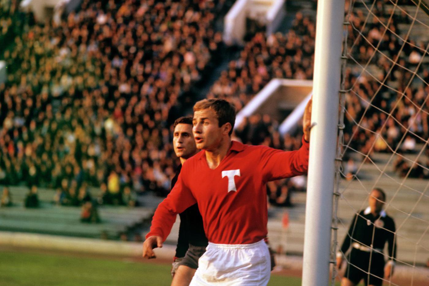 Легендарный московский клуб исключат из РПЛ за дачу взятки судье – реакция прославленного ветерана