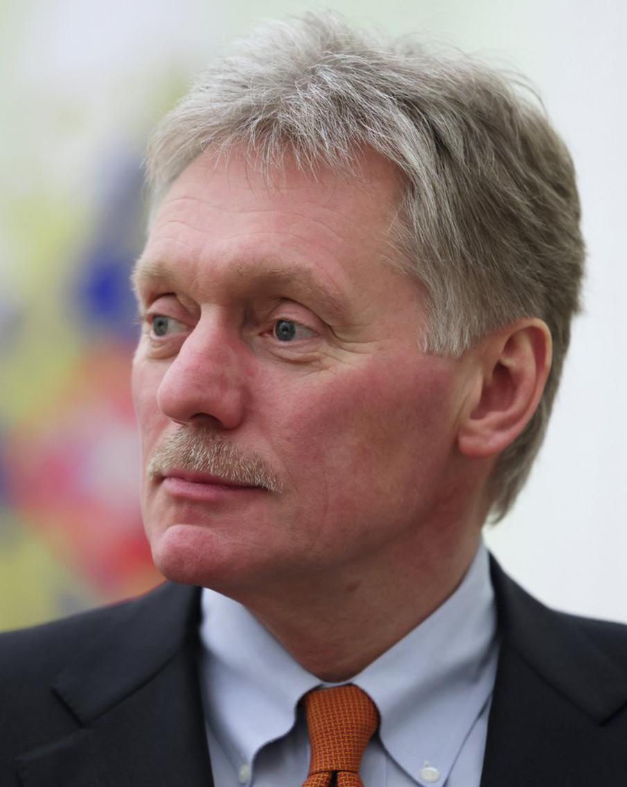 Песков: информационная война требует особых мер в медиа