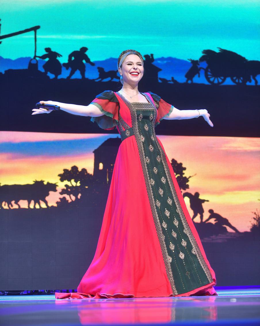 Певица Пелагея.