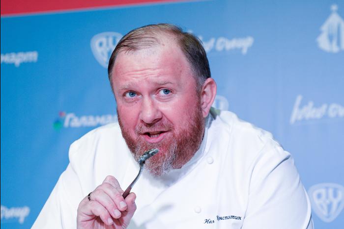 Российского телеведущего и шеф-повара Константина Ивлева внесли в базу экстремистского сайта на Украине