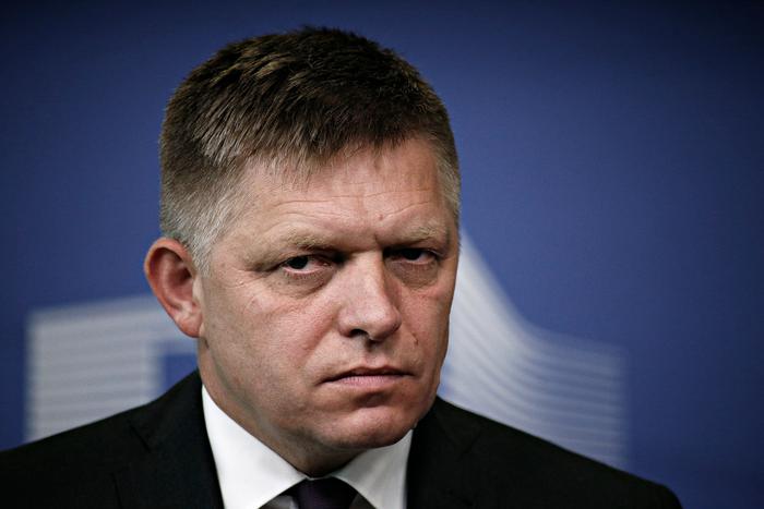 Премьер-министр Словакии Роберт Фицо заявил о готовности отменить вето на 18-й пакет антироссийских санкций Евросоюза