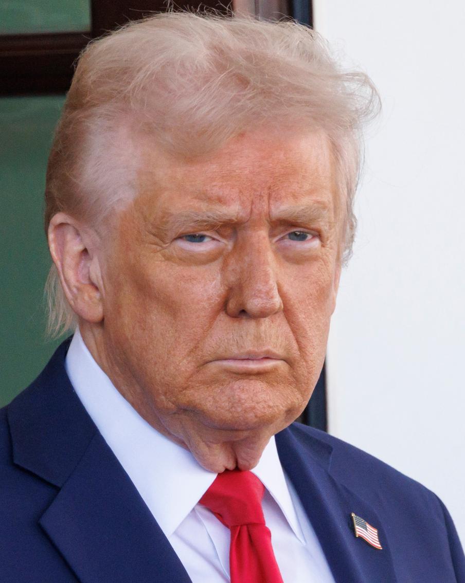 Президент США Дональд Трамп может выделить новые пакеты помощи Украине в рамках своего второго срока в Вашингтоне