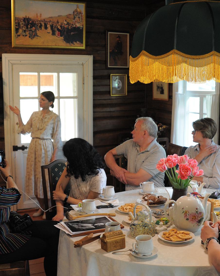 Как попасть домой к герою картины Репина, расскажут в частных музеях Московской области