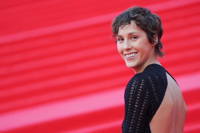 Ирина Горбачёва придумала йогу для одиноких и призналась, что ей нечего стыдиться