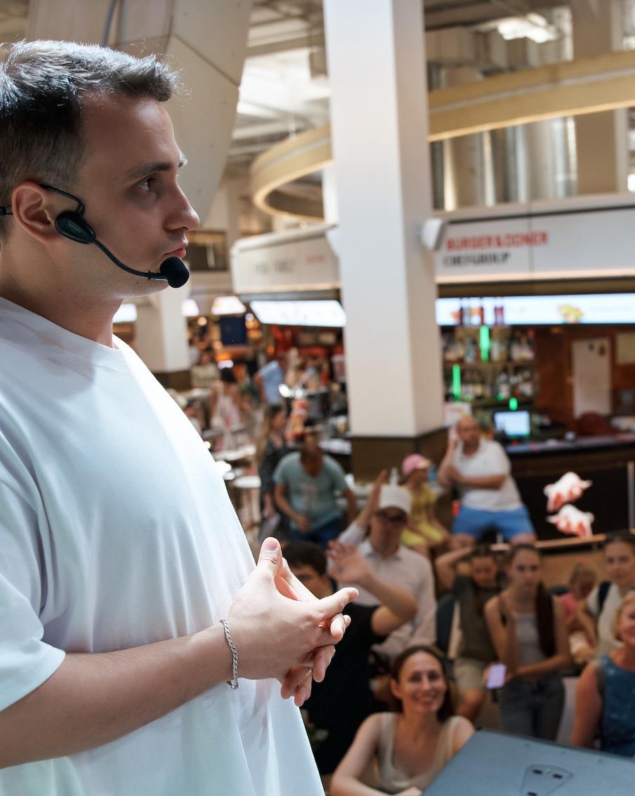 Лучших креативных блогеров наградили на фестивале в Москве