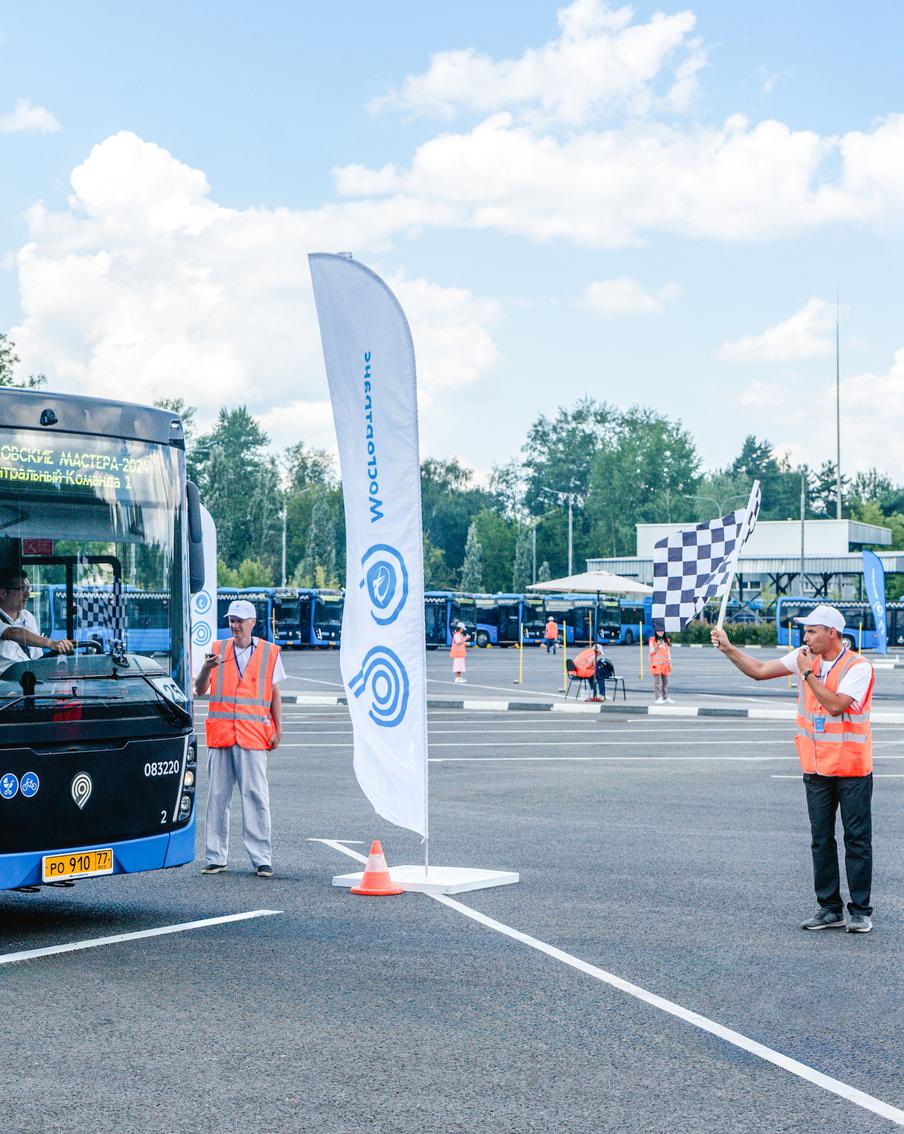 Конкурс мастерства среди водителей автобусов выявит победителя в эту субботу