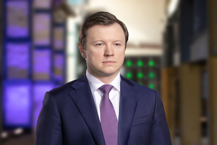 Владимир Ефимов: завершается устройство опор путепровода над улицами Александры Монаховой и Бачуринской