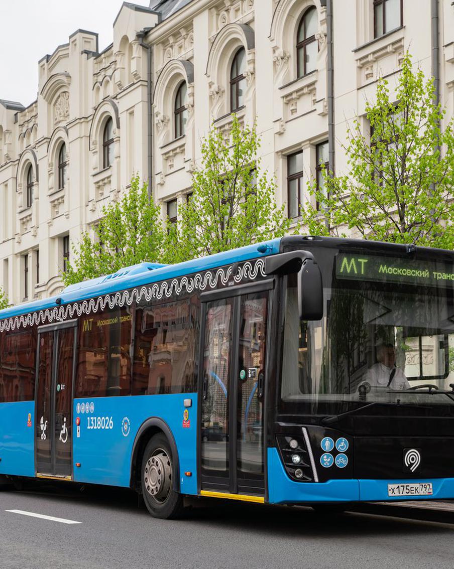 Максим Ликсутов рассказал о популярности автобусов коммерческих перевозчиков у пассажиров Москвы