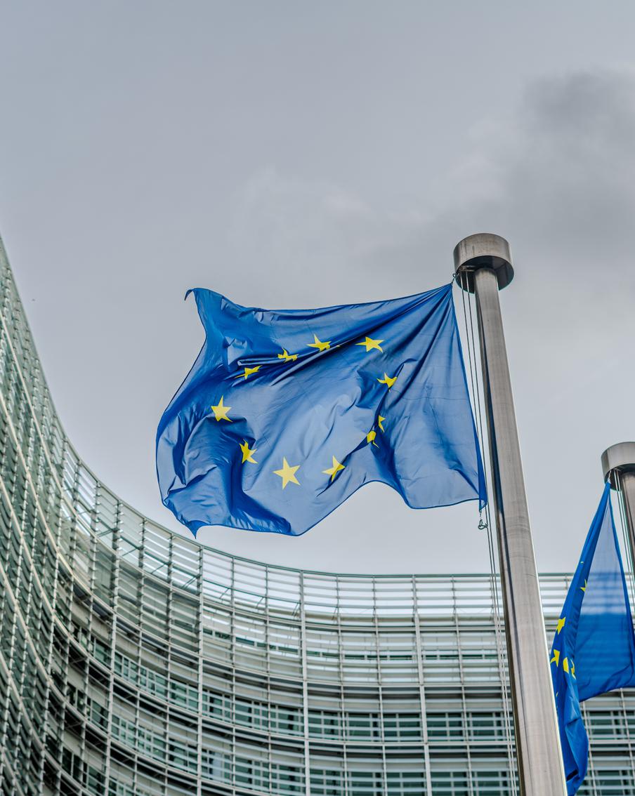 Эксперт рассказал, как на Россию повлияет принятый Евросоюзом 18-й пакет антироссийских санкций