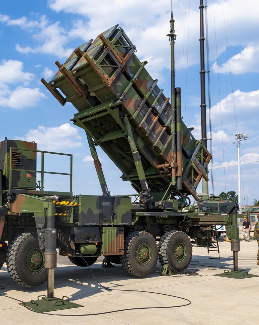 Американские власти будут поставлять Германии вооружение в первую очередь, чтобы обеспечить быструю помощь Украине