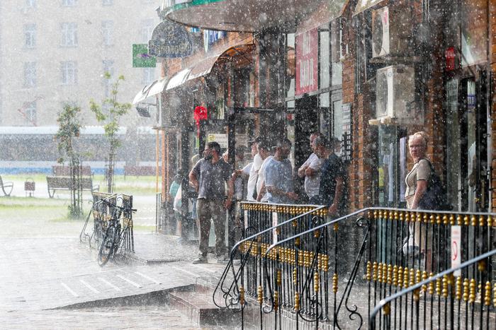 Москвичей предупредили о резком ухудшении погоды в столичном регионе в субботу