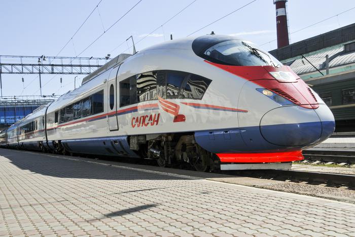 Железнодорожное движение было частично восстановлено в Ростовской области после падения украинского дрона