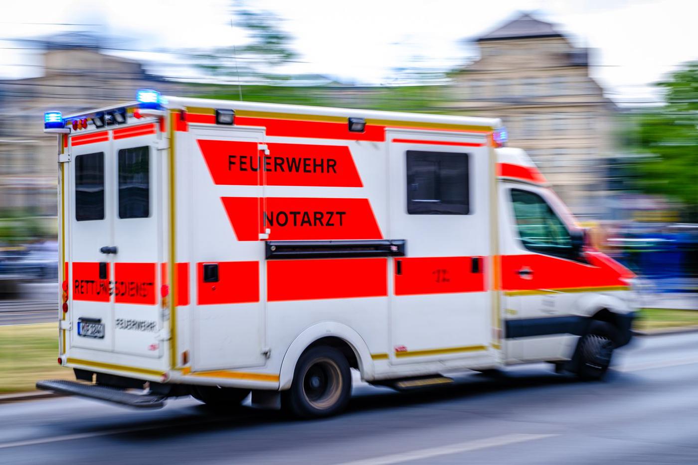 В Дюссельдорфе 19 человек пострадали при взрыве пиротехники на ярмарке