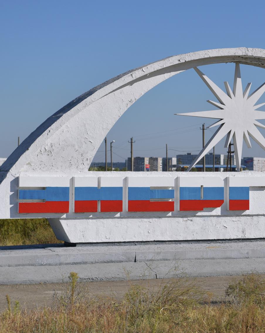 В Энергодаре начался крупный лесной пожар из-за массированных обстрелов города украинскими военными