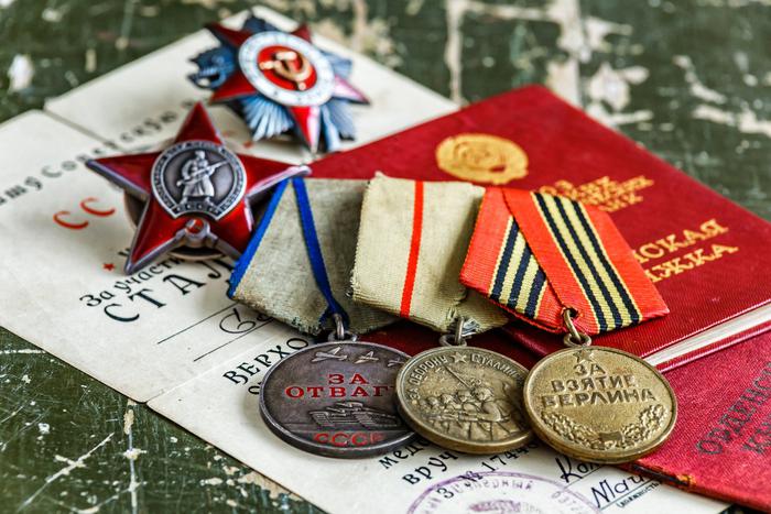 Ветерана Великой Отечественной войны выдворили из Латвии за отказ осудить Россию