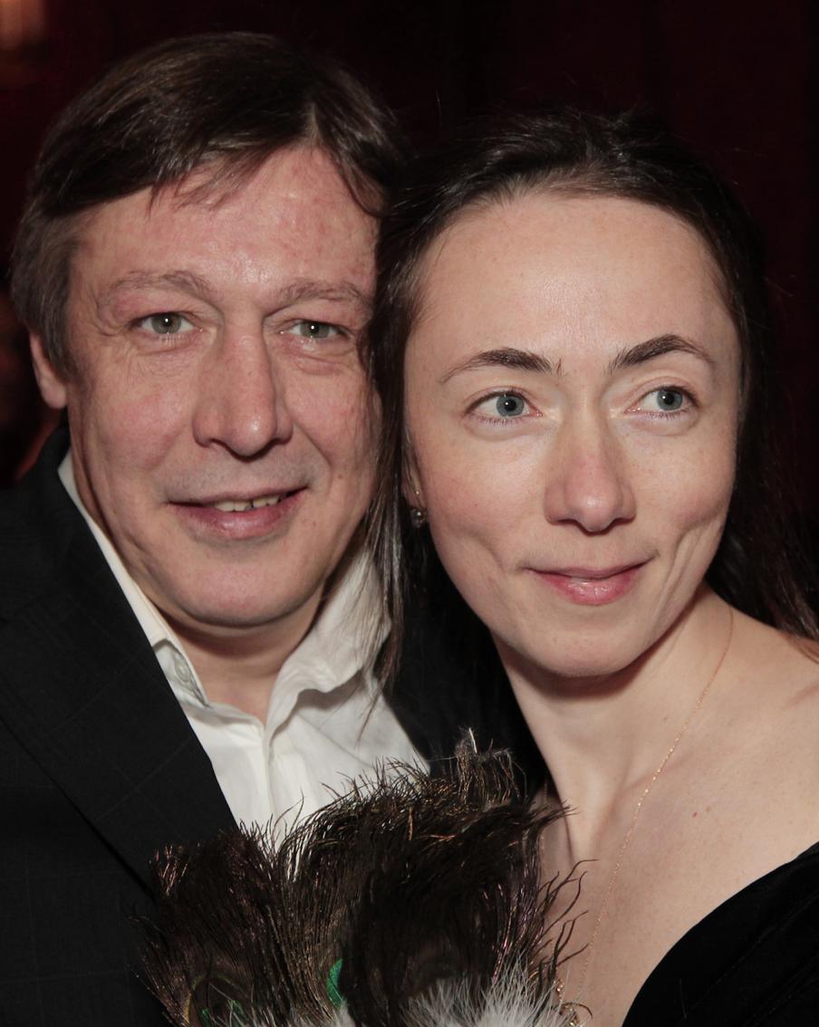 Теперь официально: Михаил Ефремов развёлся со своей пятой супругой