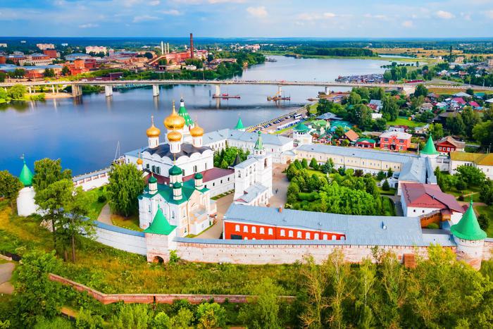 Кострома подарит путешествие в прошлое. Причём, и обычное, и такое, каким его представляли кинематографисты