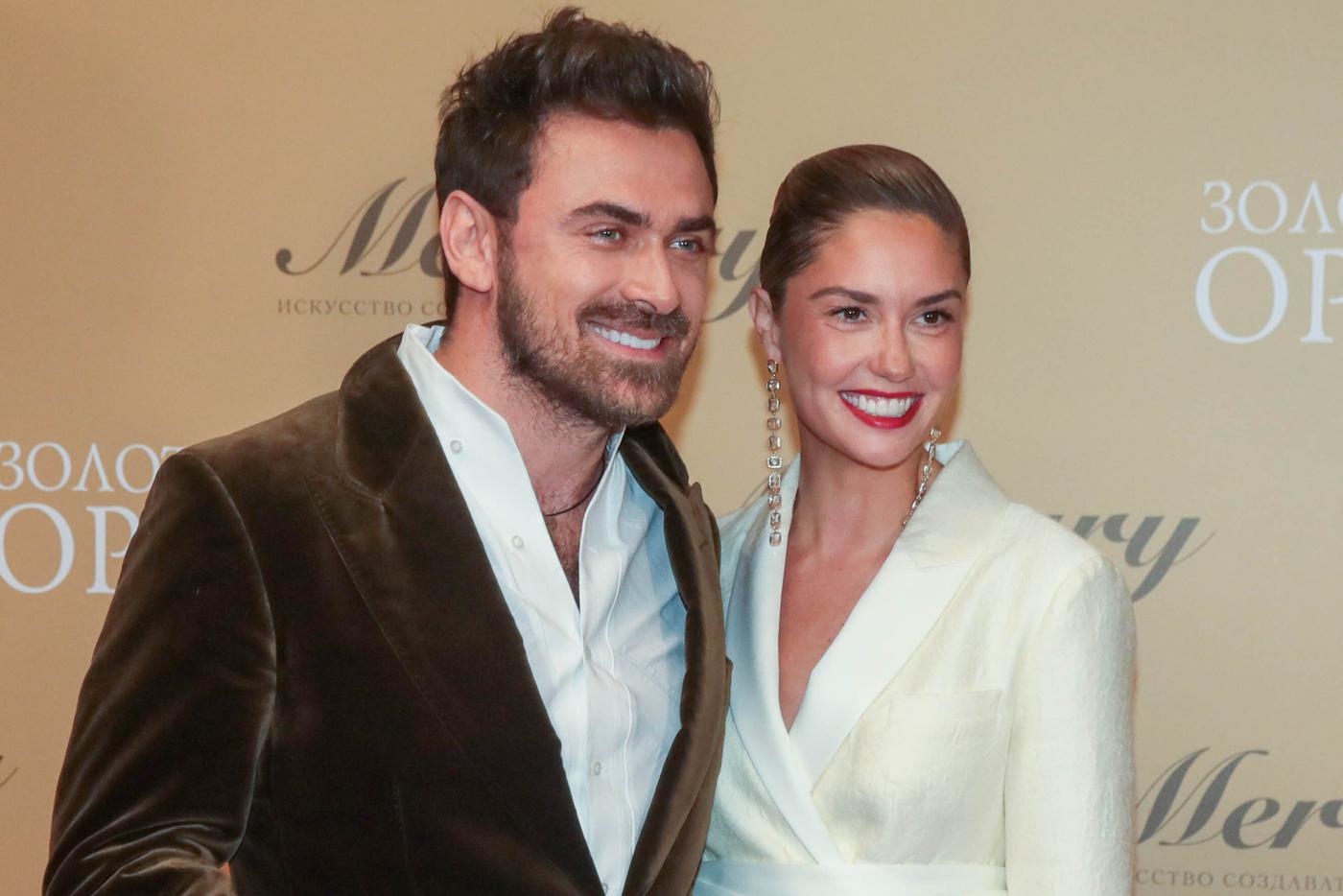 Агата Муцениеце и Пётр Дранга станут родителями девочки