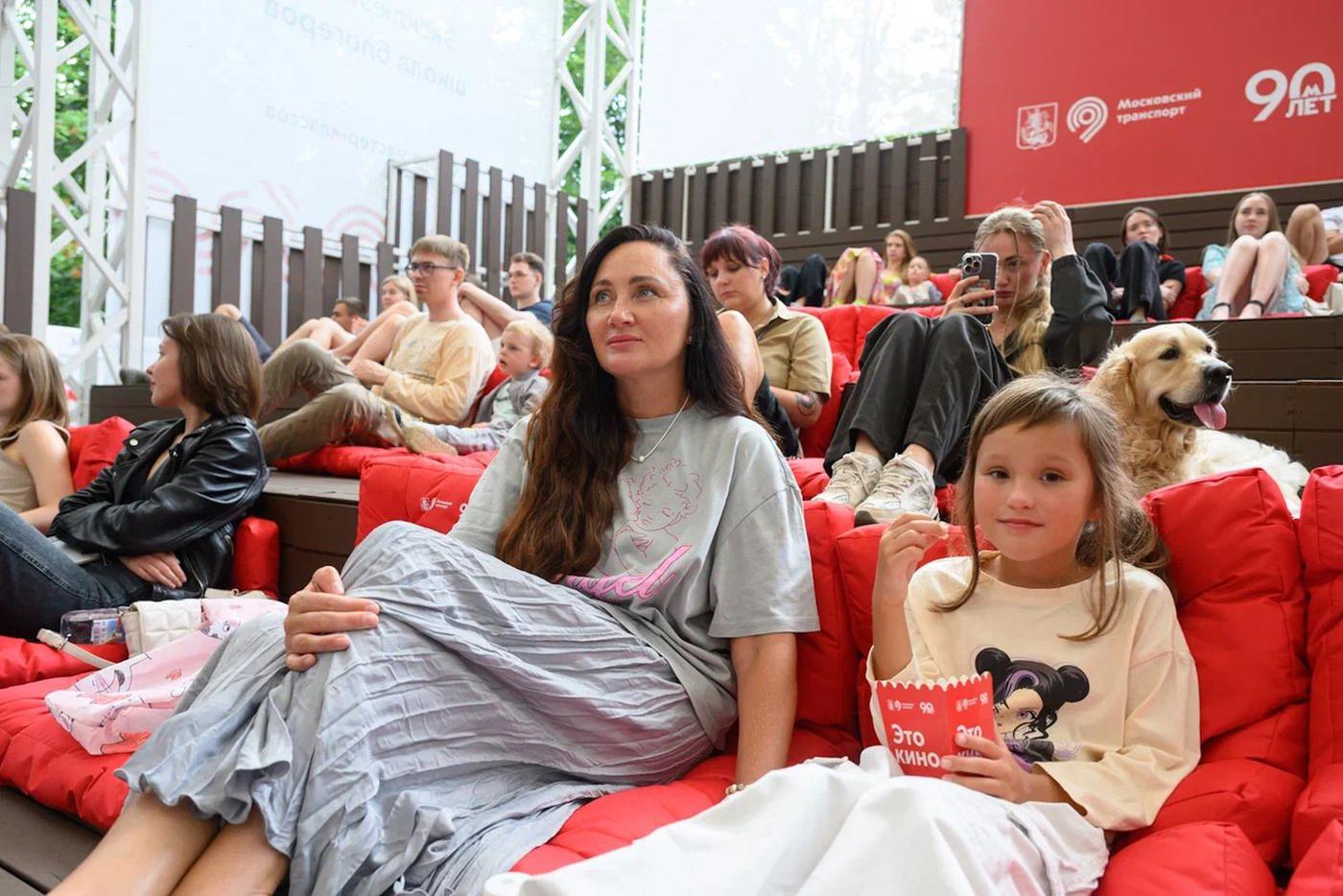 На Северном речном вокзале открывается бесплатный летний кинотеатр