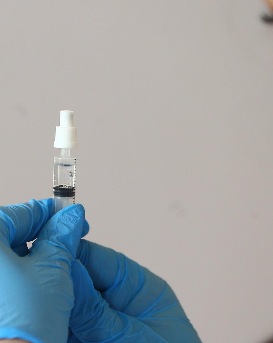 Учёные из США заявили об открытии вакцины от всех видов рака. Что практикующие онкологи думают про это открытие