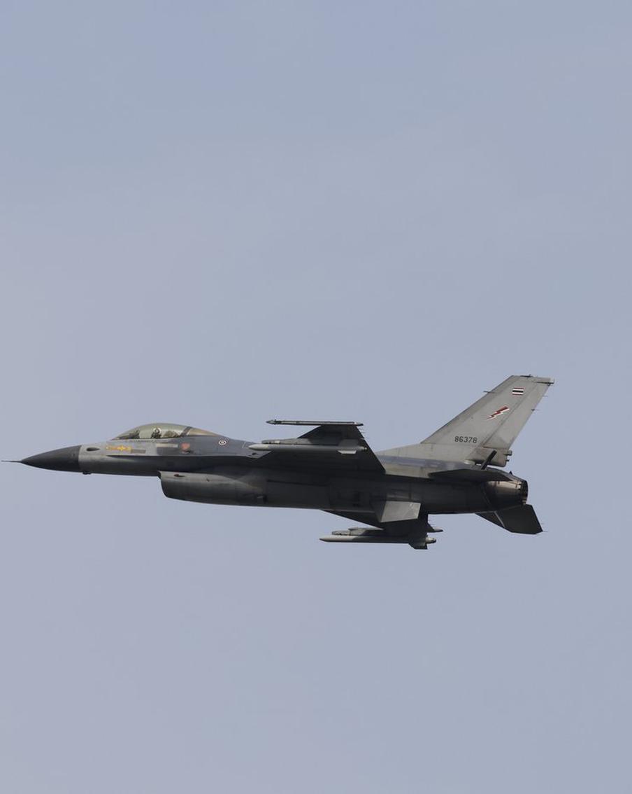 Камбоджа обстреляла Таиланд из "Градов" – последовал авиаудар